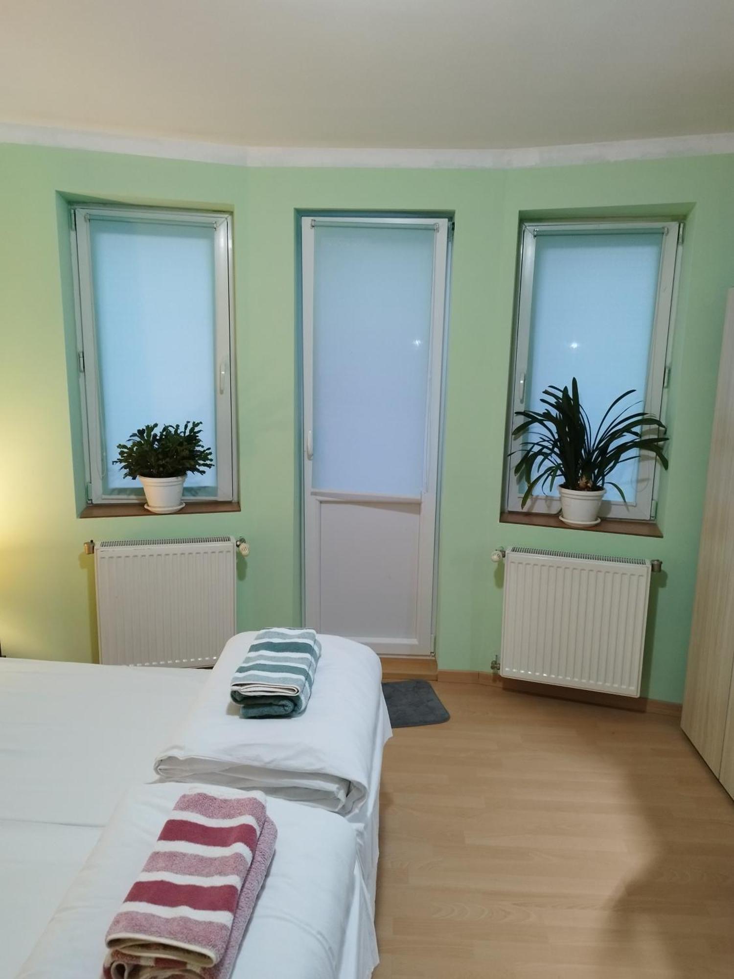 Aleks Guest House Σάμοκοβ Εξωτερικό φωτογραφία