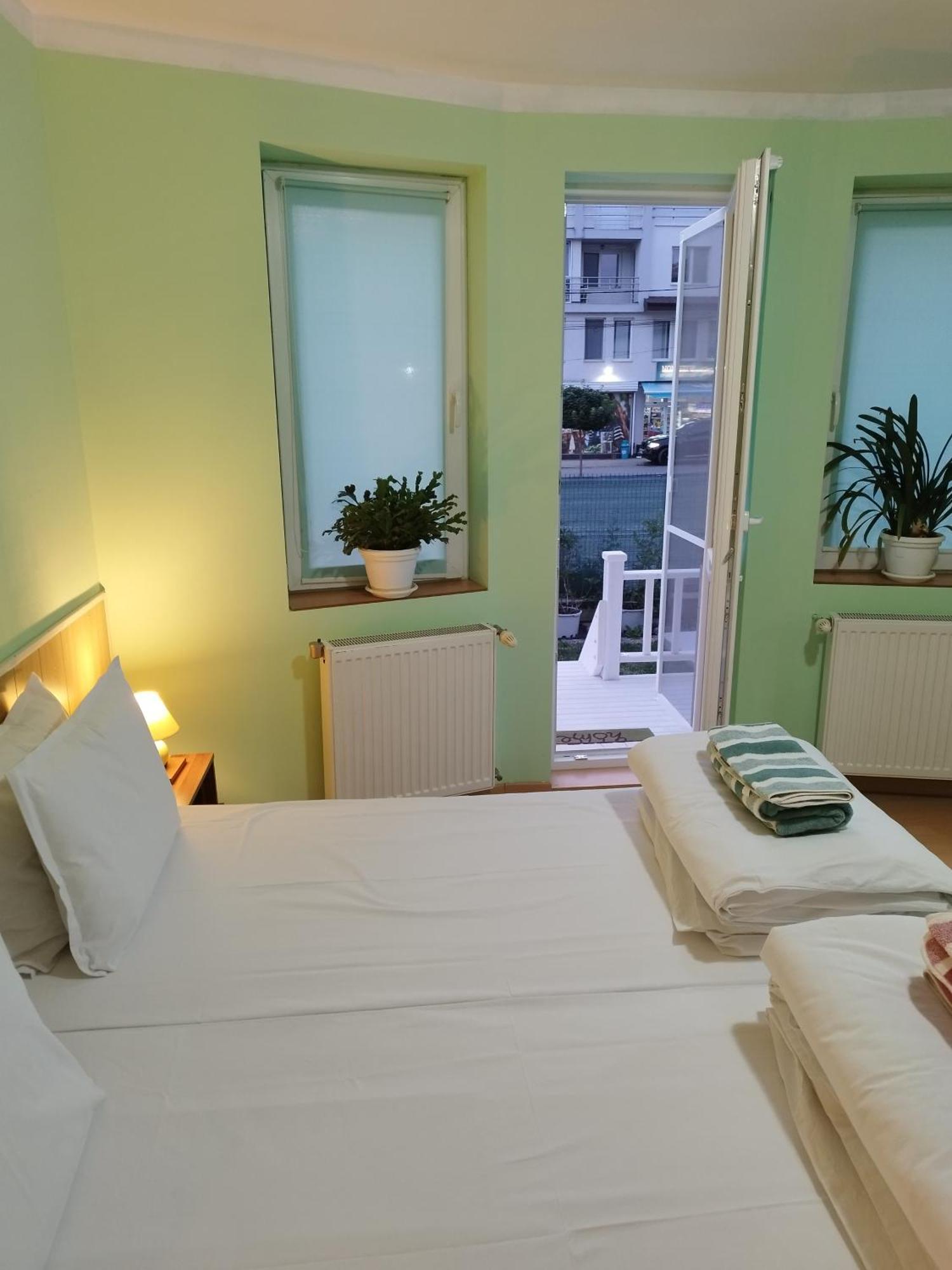 Aleks Guest House Σάμοκοβ Εξωτερικό φωτογραφία