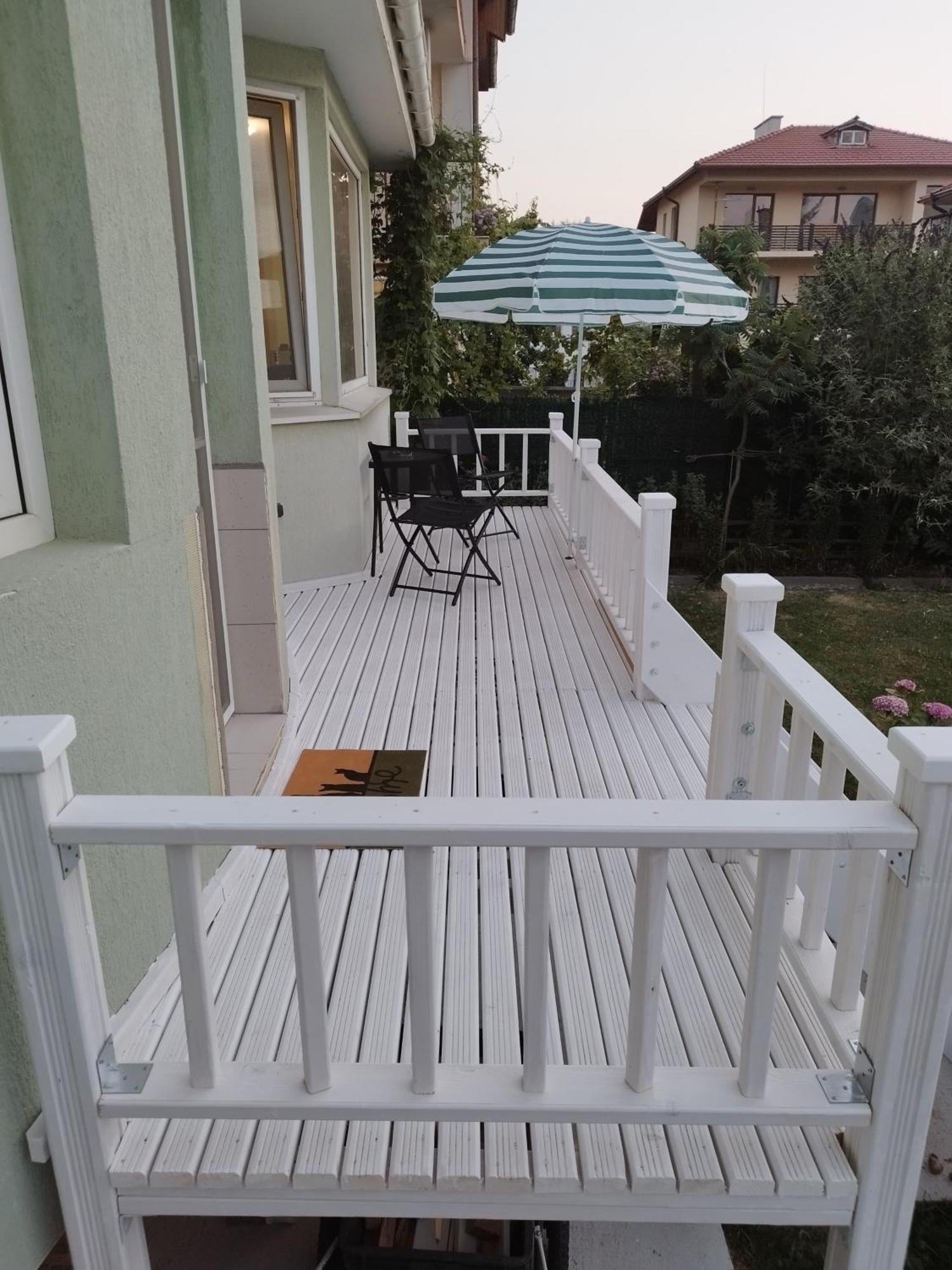 Aleks Guest House Σάμοκοβ Εξωτερικό φωτογραφία