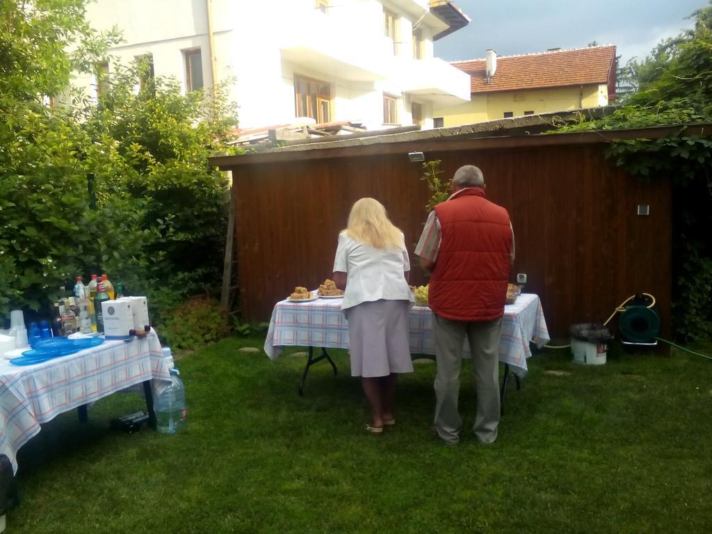 Aleks Guest House Σάμοκοβ Εξωτερικό φωτογραφία