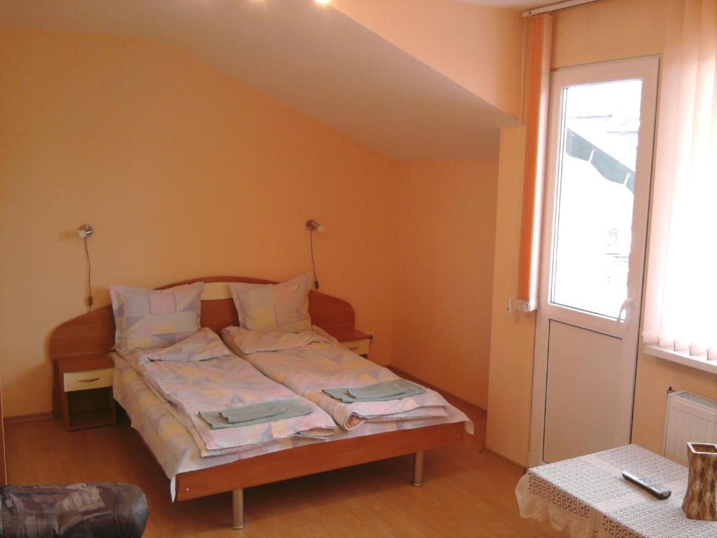 Aleks Guest House Σάμοκοβ Δωμάτιο φωτογραφία